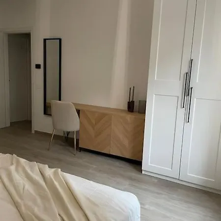 Casa Vacanze Daiva Arona Esterno foto