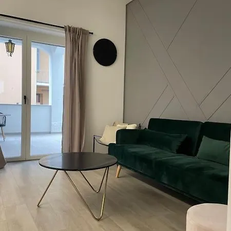 Casa Vacanze Daiva Arona Esterno foto